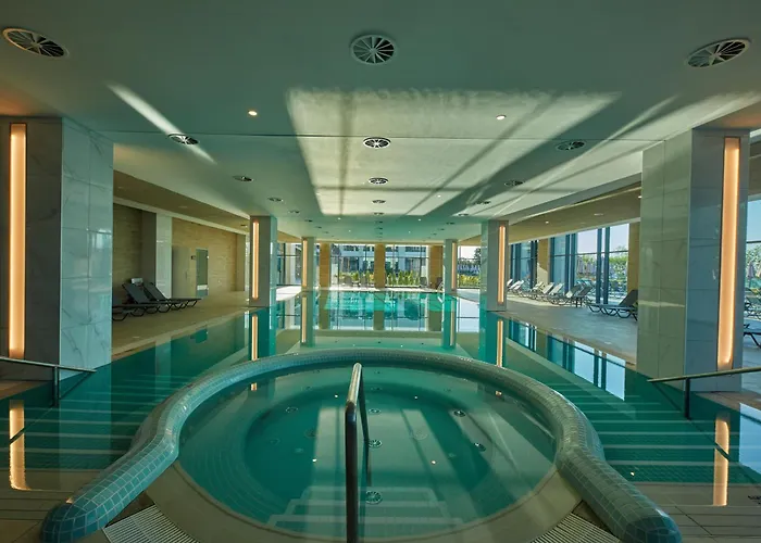 Secrets Sunny And (adults Only) 酒店