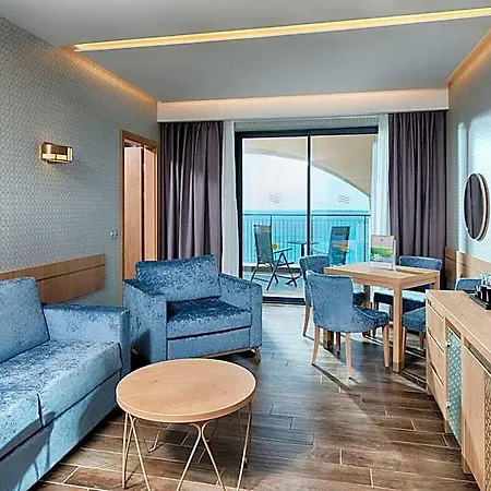 Szálloda Secrets Sunny And (adults Only) 5*