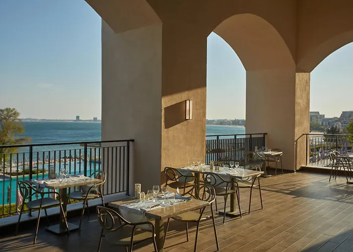 Hotel Secrets Sunny And (adults Only) Slantchev Briag