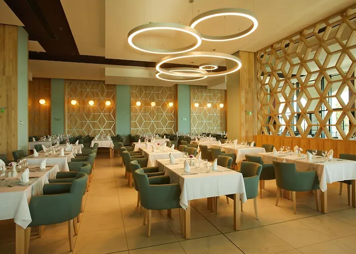 Secrets Sunny And (adults Only) Slantchev Briag